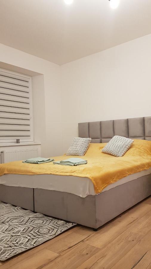 Avalon Apart 1 Legnica Exterior photo
